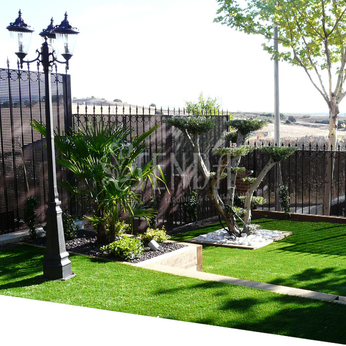 Jardineria chalet Villanueva